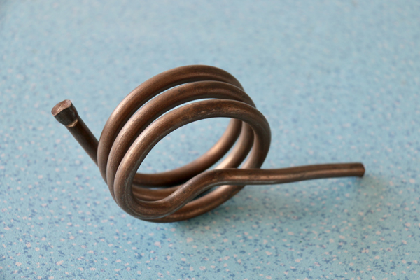 青島彈簧如何制作的？青島彈簧廠帶大家來了解一下！